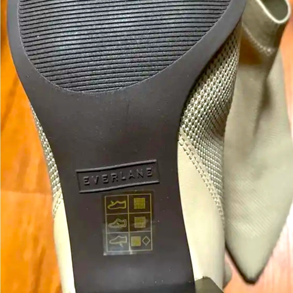 Boots size 7.5 New